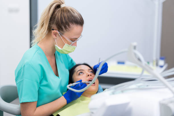 Best Emergency Tooth Extraction in Midway, KY